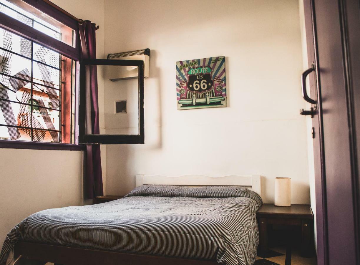 Back In Ba Hostel Буенос Айрес Екстериор снимка