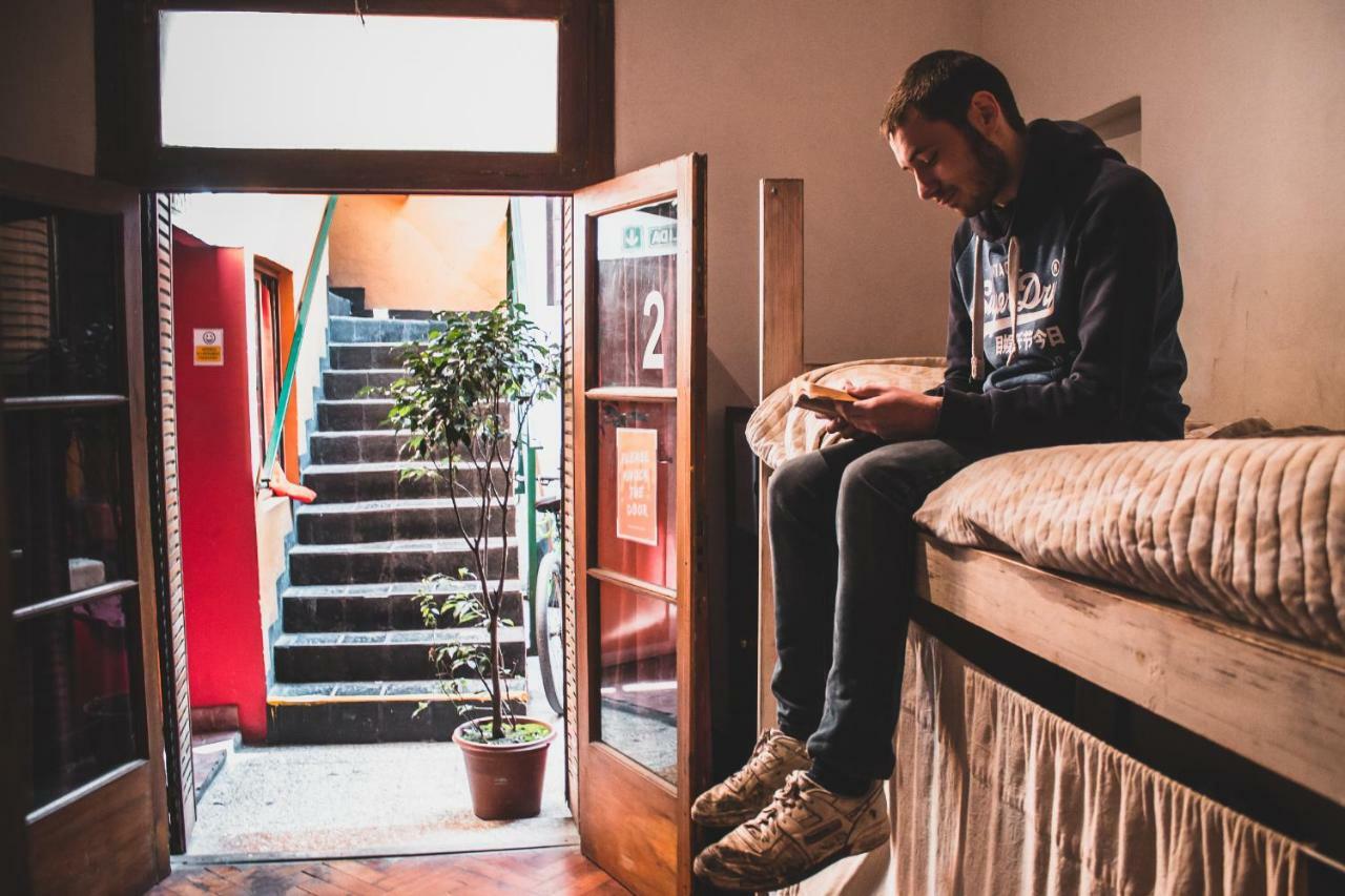 Back In Ba Hostel Буенос Айрес Екстериор снимка